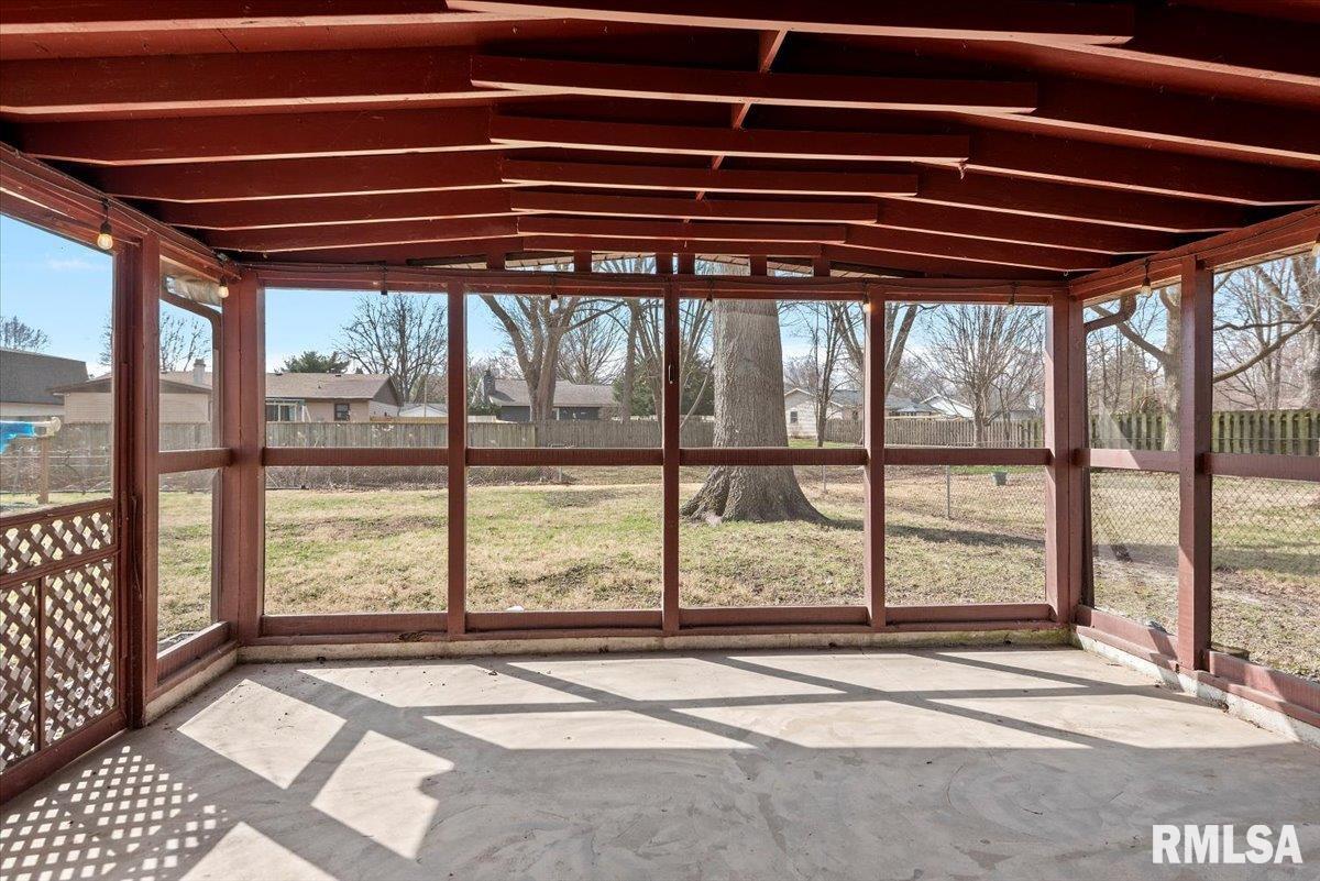 2116 Trowbridge Road, Springfield, Illinois image 15