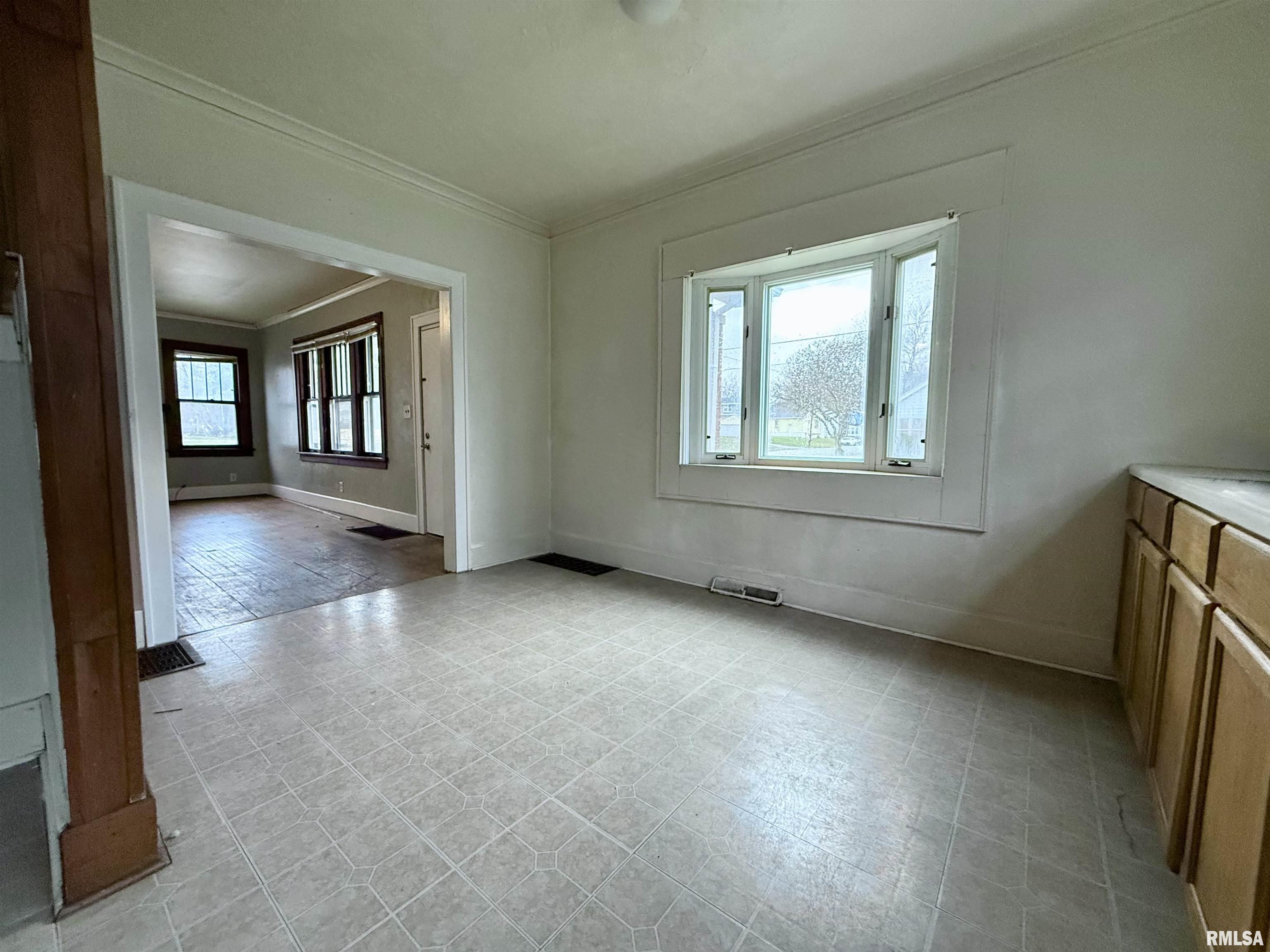 1119 E Virginia Avenue, Peoria, Illinois image 8