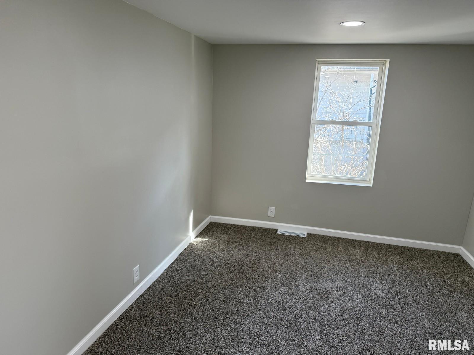 3212 N Harvard Avenue, Peoria, Illinois image 16