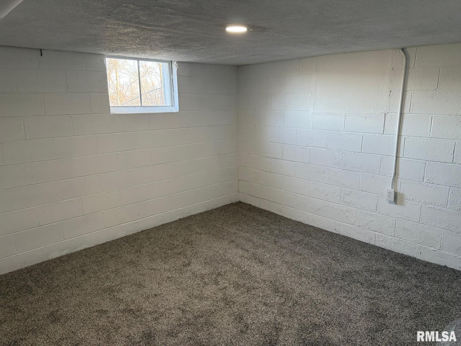 3212 N Harvard Avenue, Peoria, Illinois image 32