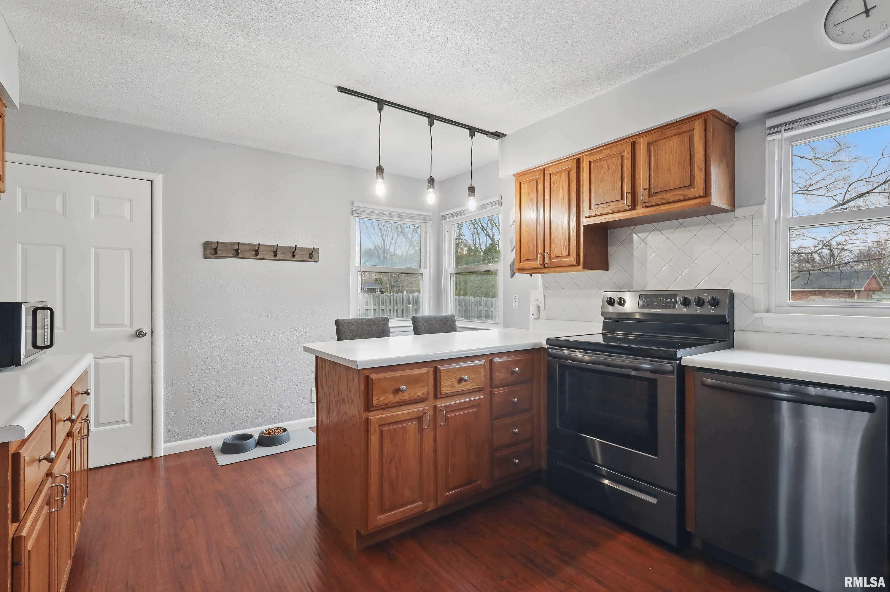 4721 19th Avenue, Moline, Illinois image 12