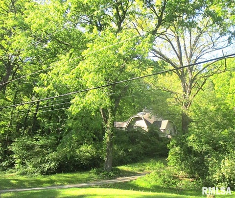 Homes For Sale - 112 Highview Road<br/> East Peoria, IL 61611
