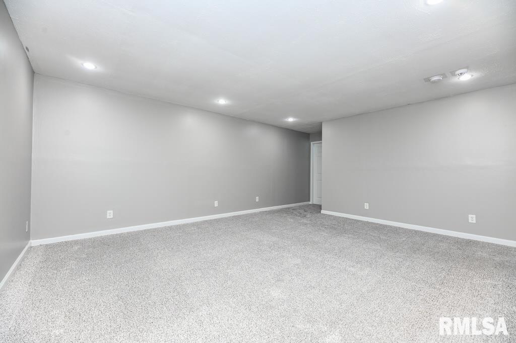 2331 W Molly Lane, Dunlap, Illinois image 35