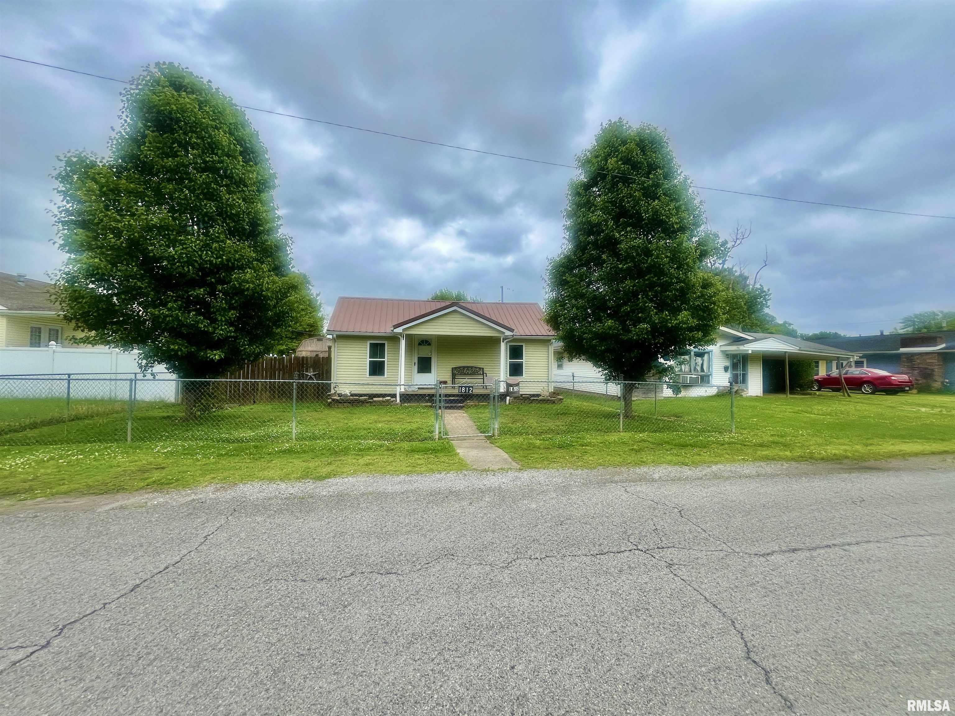 1812 Baynes Street, Metropolis, Illinois image 2