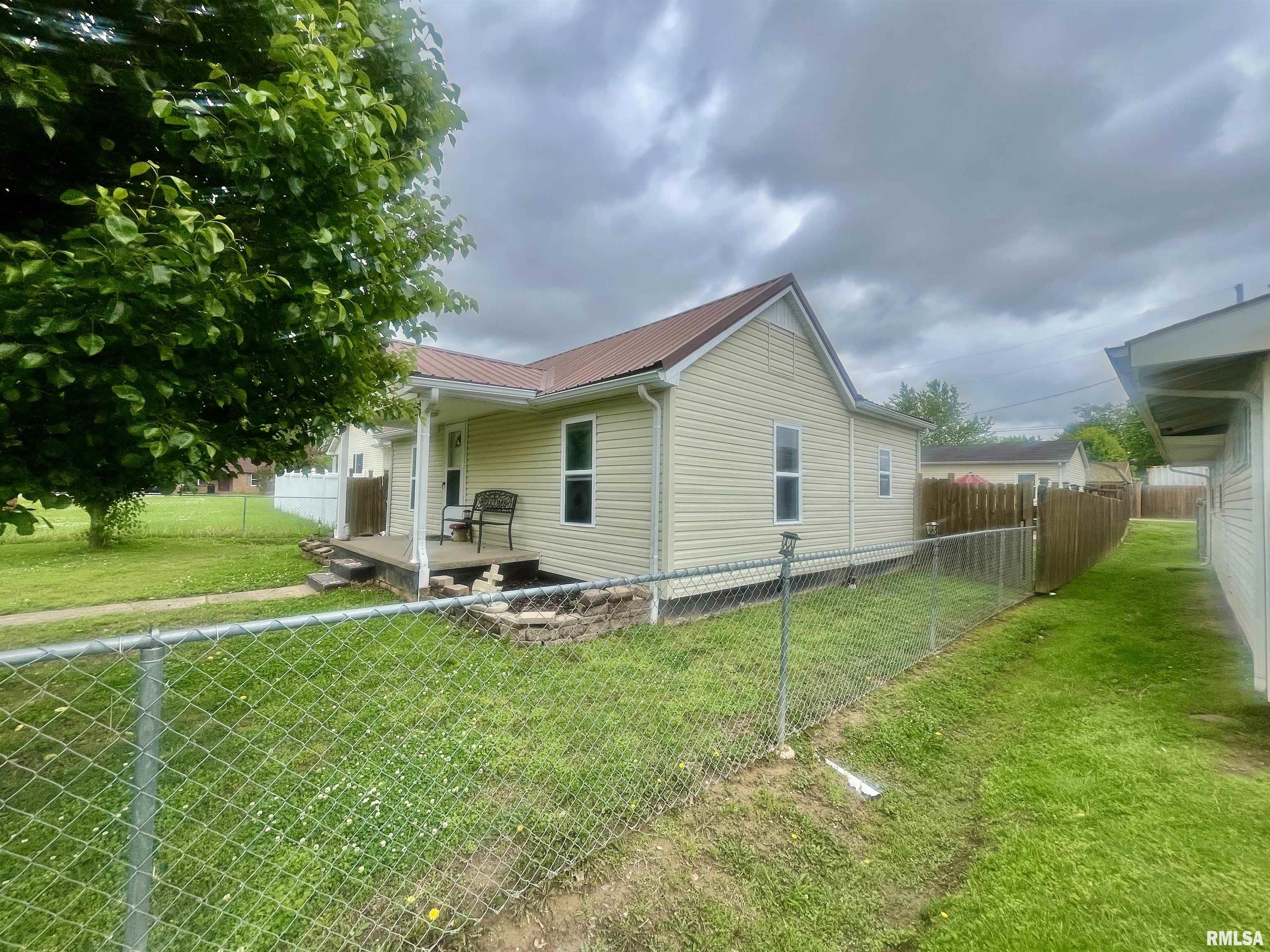 1812 Baynes Street, Metropolis, Illinois image 4