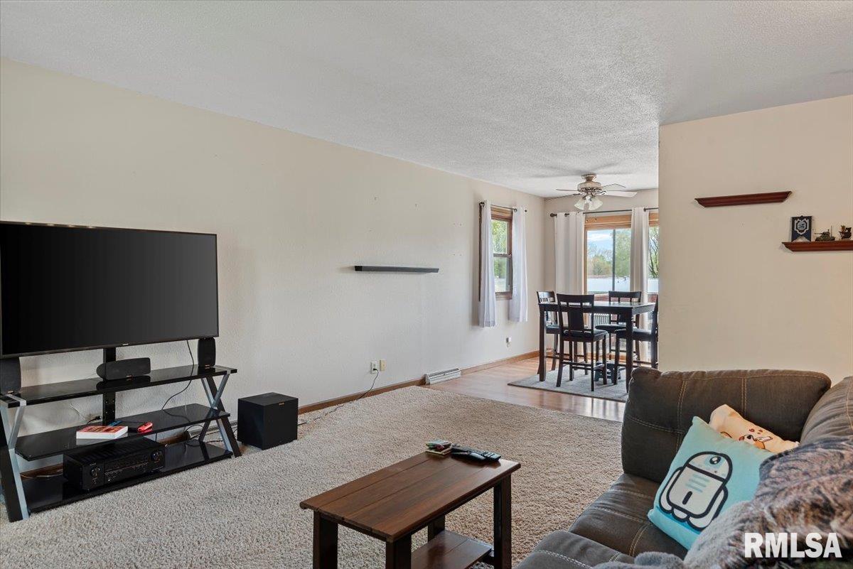 3000 Griffiths Avenue, Springfield, Illinois image 6