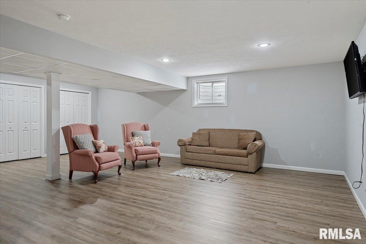 29 Elizabeth Place, Jacksonville, Illinois image 34