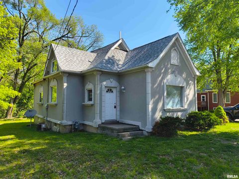 Photo of 601 W FRANKLIN Avenue, Bartonville, IL 61607 (MLS # PA1265998)