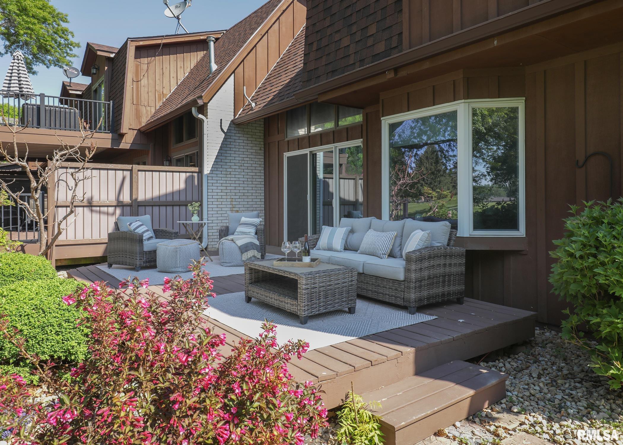 6401 Utica Ridge Road #11, Davenport, Iowa image 4