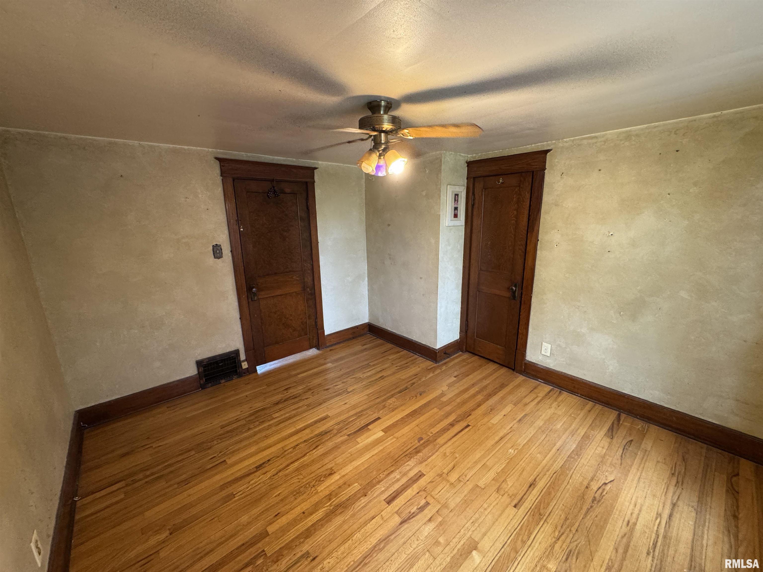 2332 Prospect Avenue, Clinton, Iowa image 33