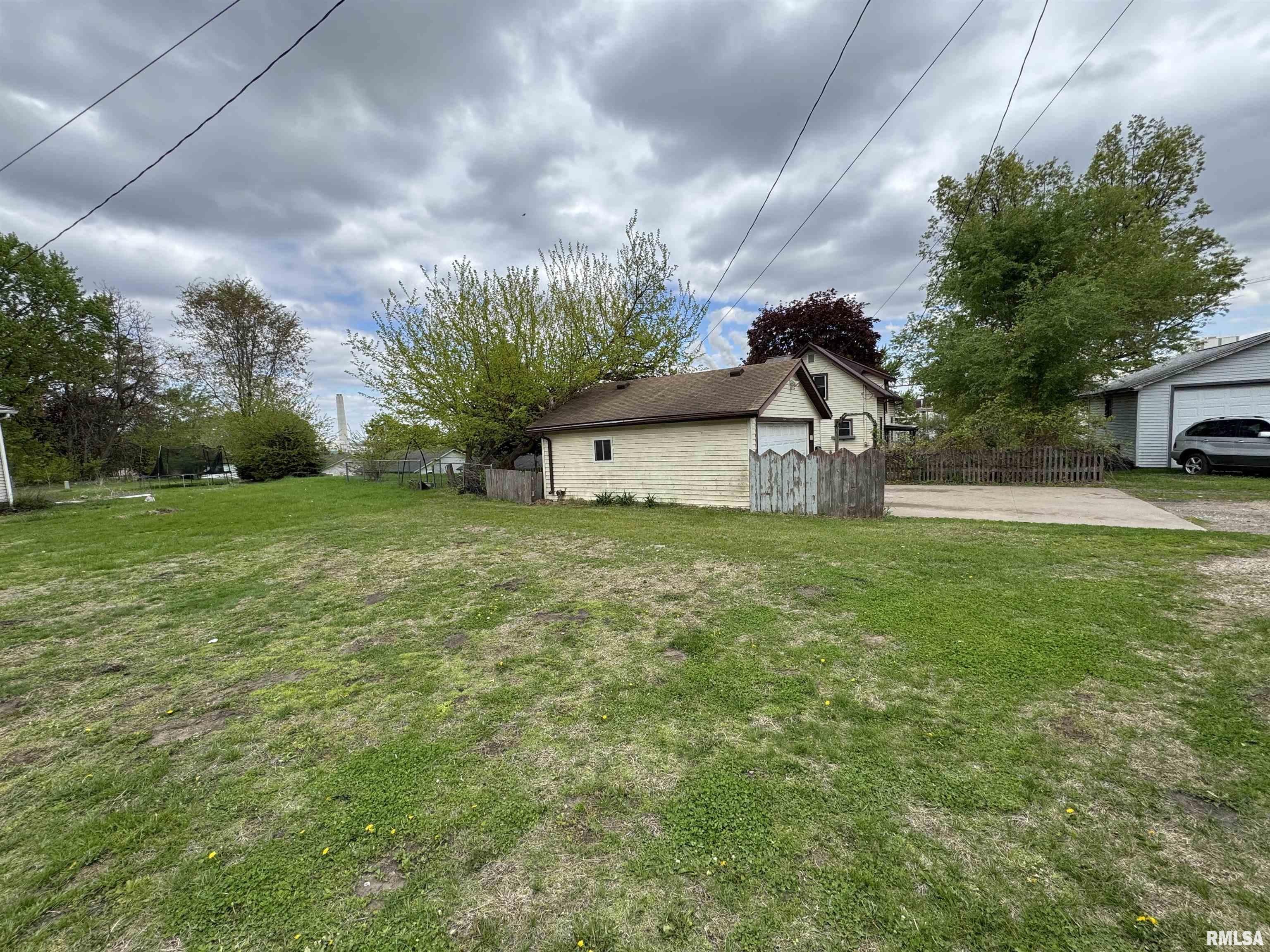 2332 Prospect Avenue, Clinton, Iowa image 7