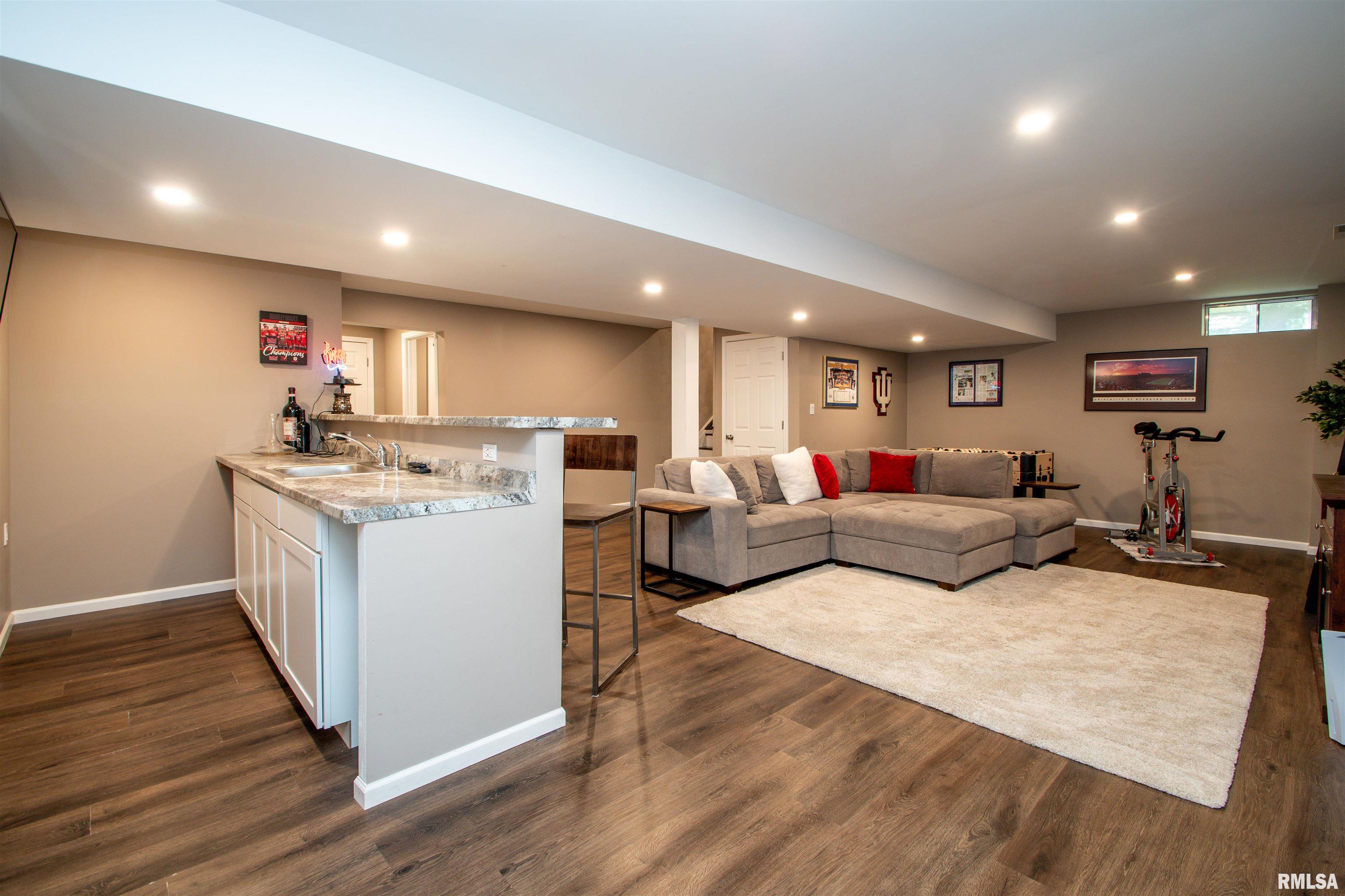 3611 W Brenwick Drive, Peoria, Illinois image 33
