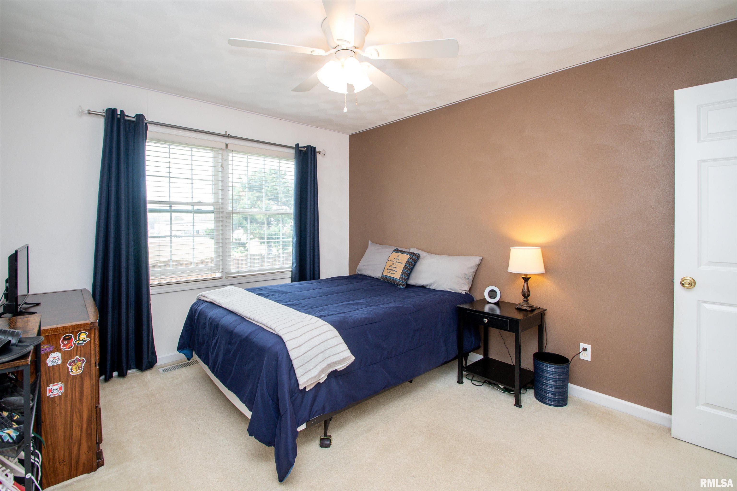 3611 W Brenwick Drive, Peoria, Illinois image 22