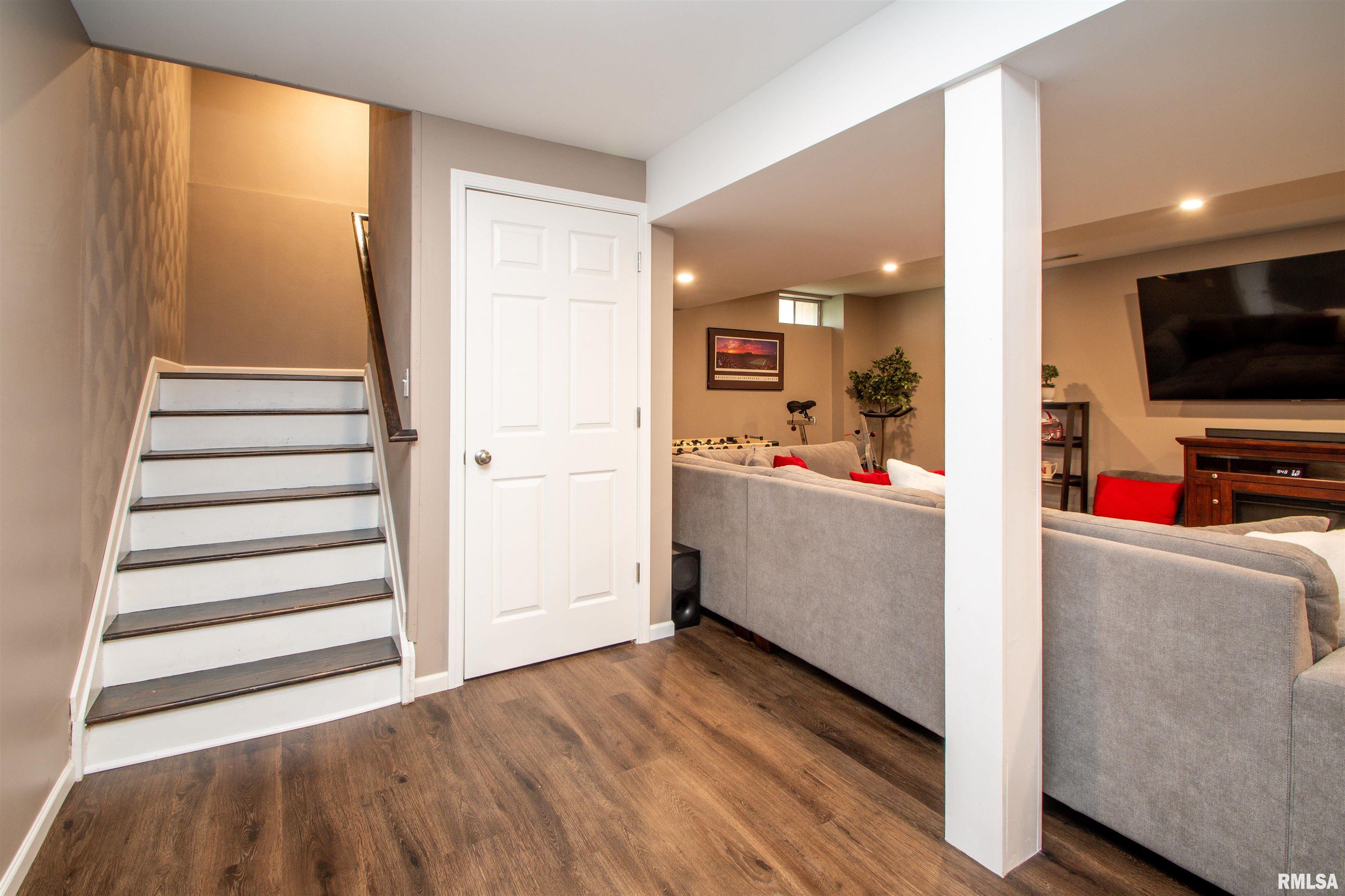 3611 W Brenwick Drive, Peoria, Illinois image 29
