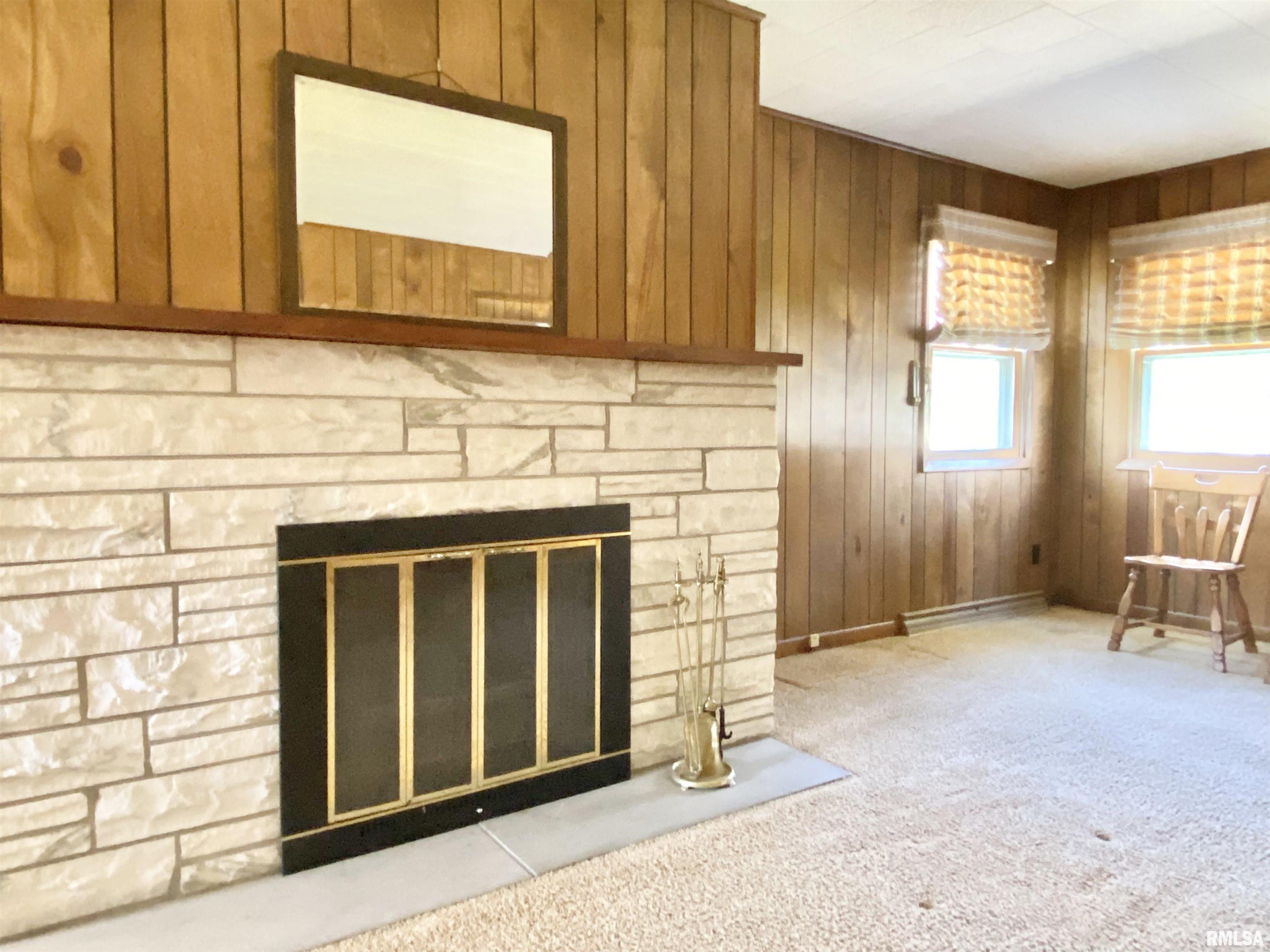222 10th Street, Lincoln, Illinois image 11