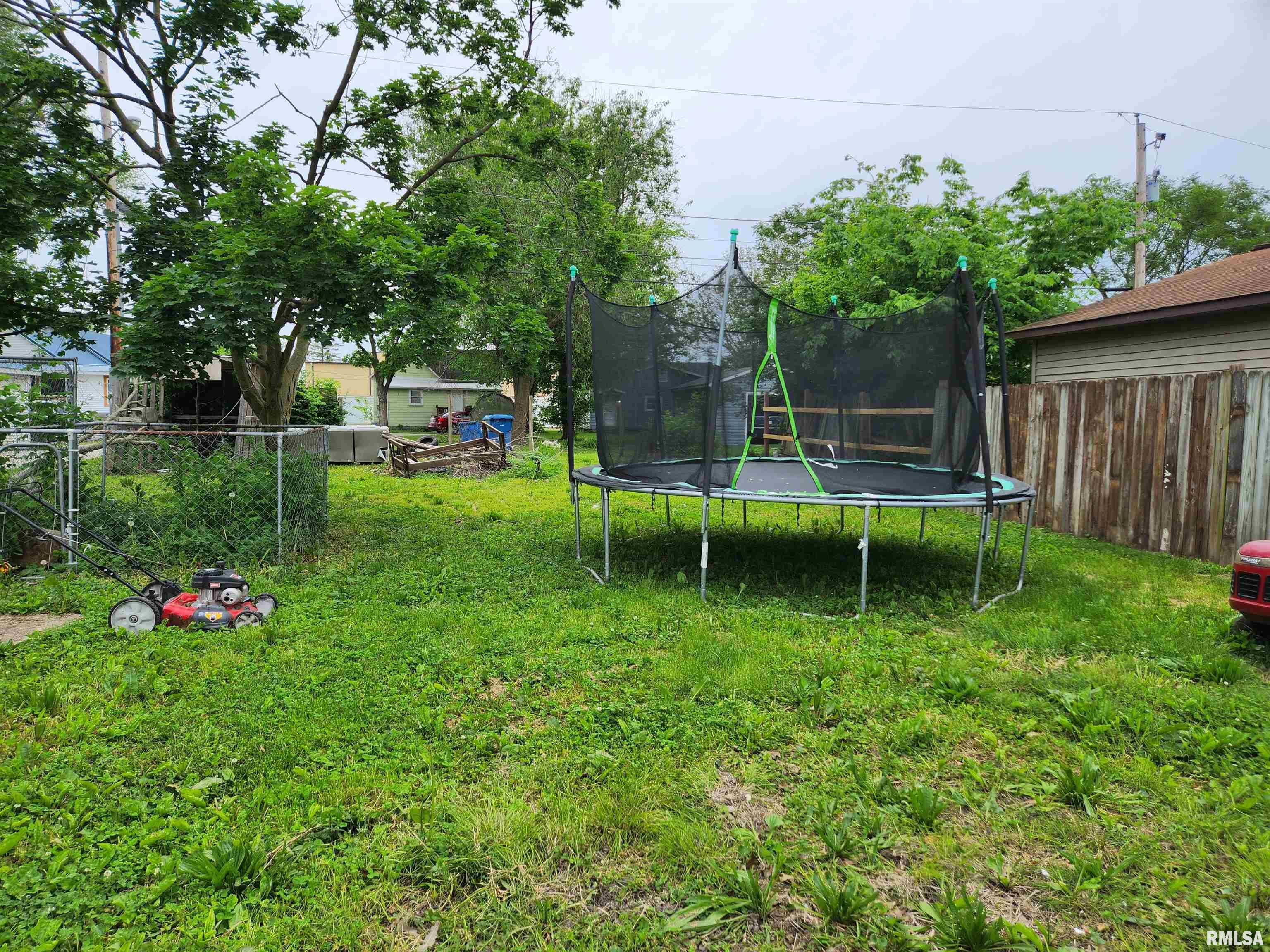 437 Bicknell Street, Centralia, Illinois image 31