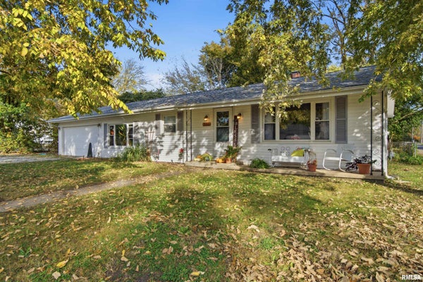 105 E ELM ST, DUNLAP, IL 61525 - Image ee844cf6cde73b7b37df61123624faad/2096134340