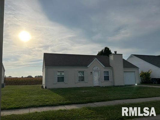 2445 BASIL DR, SPRINGFIELD, IL 62707 - Image eeb69ba0dbbb3a2635cefc2a5a4c6160/2199298427