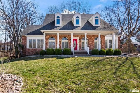 Homes For Sale - 804 Fairfax Court<br/> Sangamon County, Springfield, IL 62702