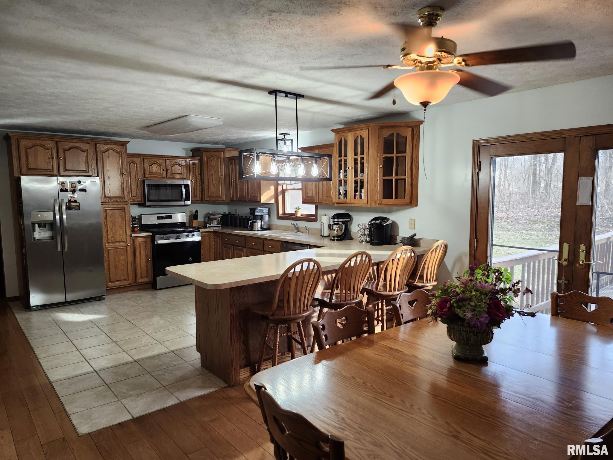 8956 Strawberry Lane, Dawson, Illinois image 17