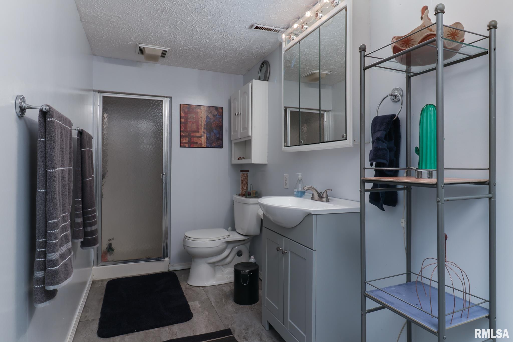 56 Brookshire Green, Bloomington, Illinois image 32