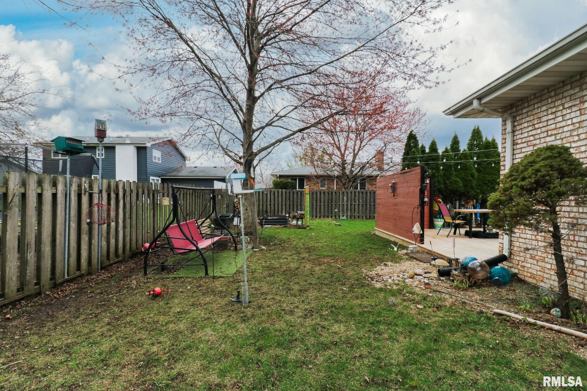 56 Brookshire Green, Bloomington, Illinois image 35