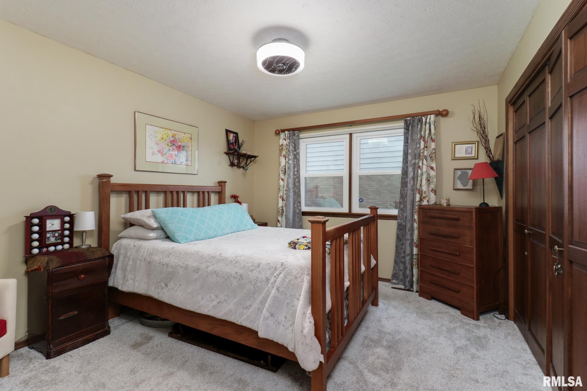 56 Brookshire Green, Bloomington, Illinois image 22