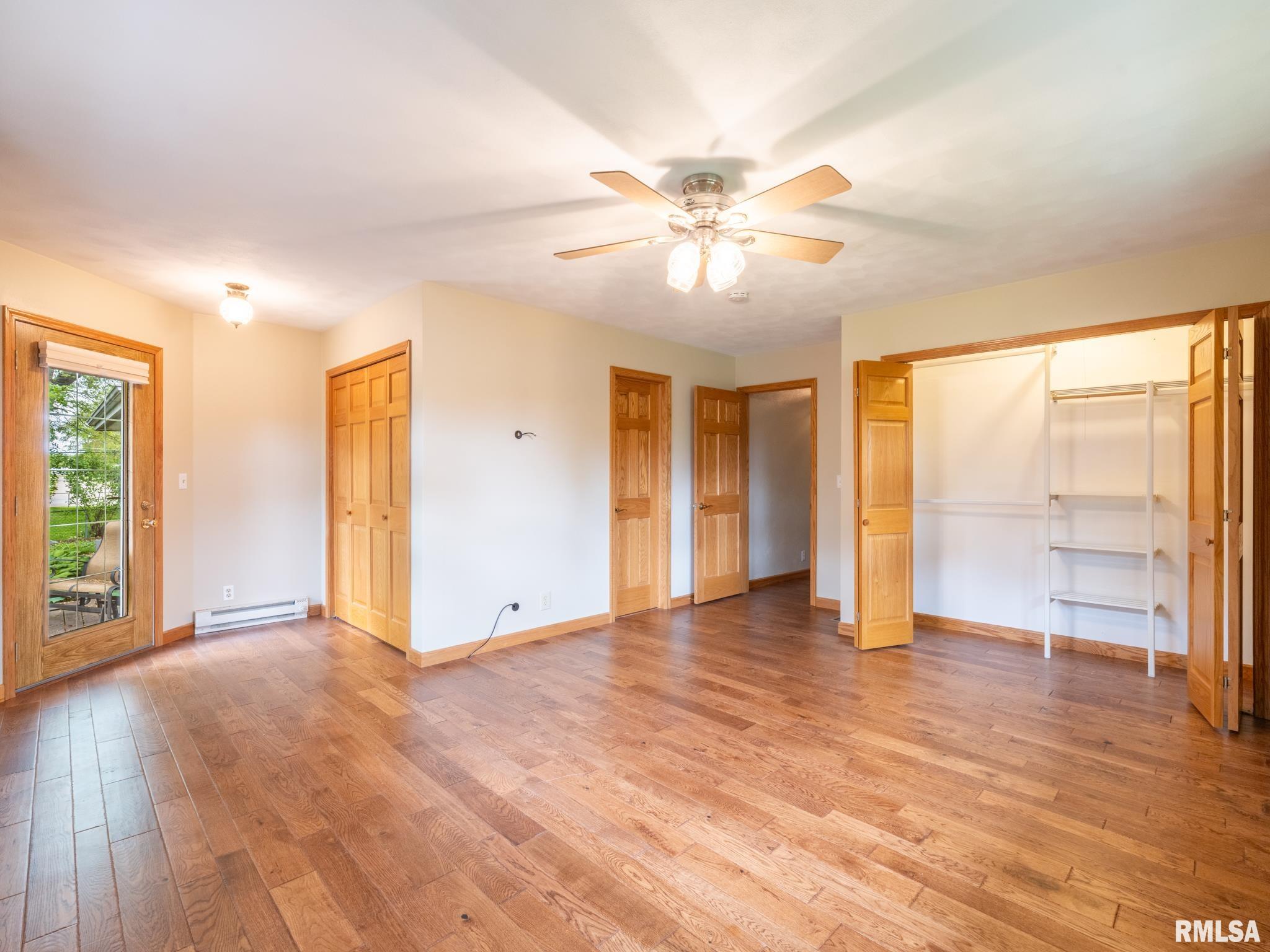 208 E Glendale Street, Manito, Illinois image 36
