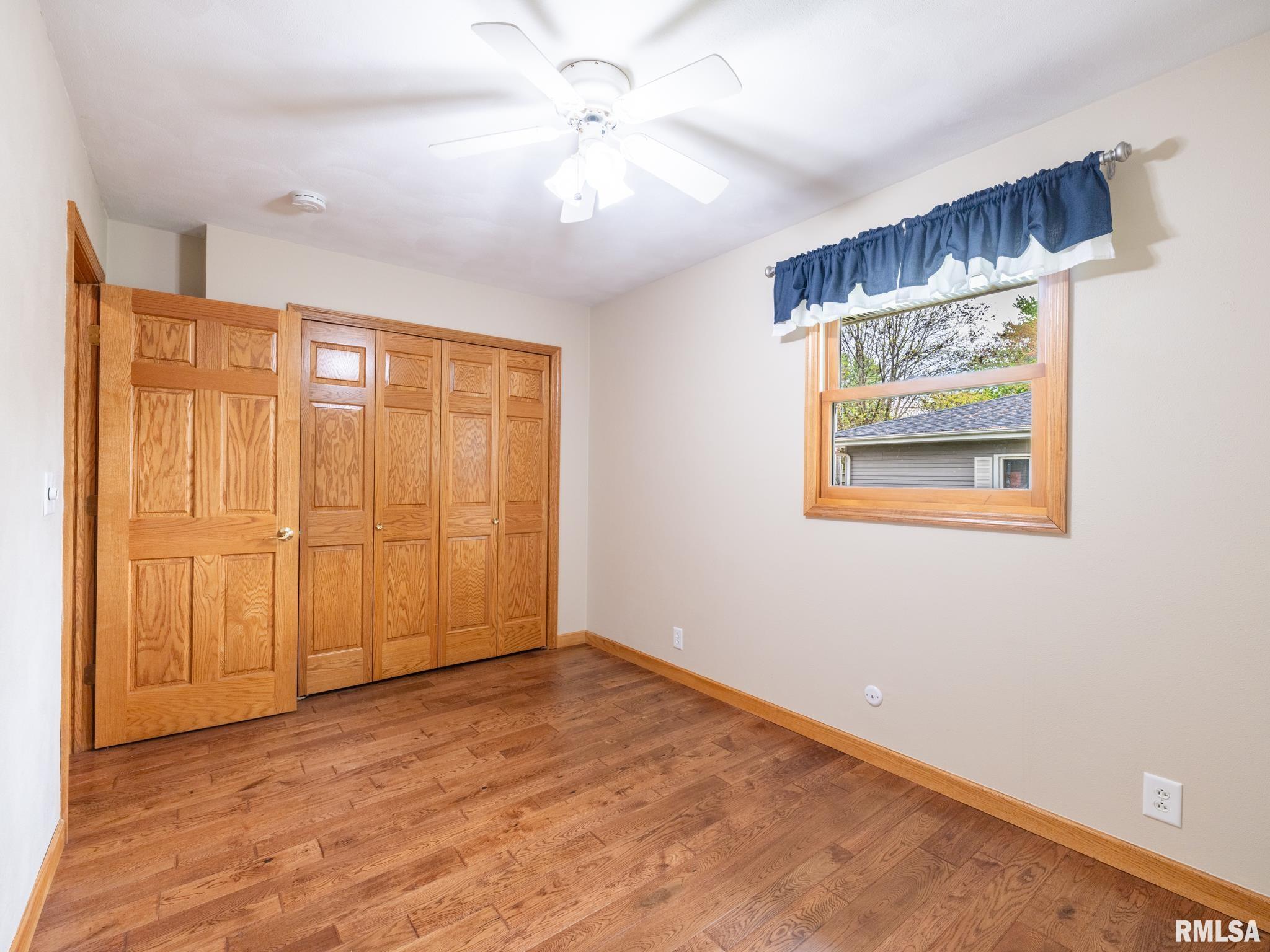 208 E Glendale Street, Manito, Illinois image 44