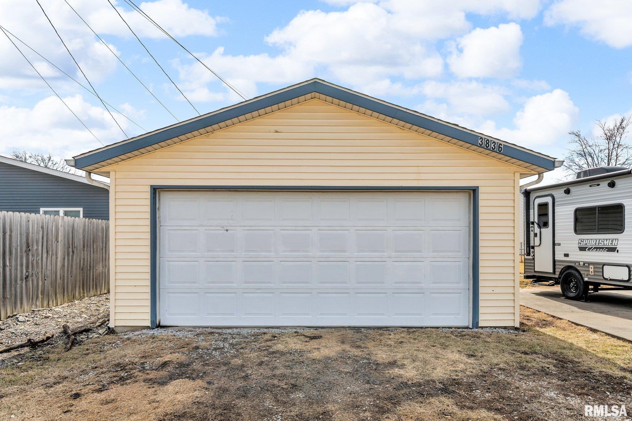 3836 Pearl Avenue, Davenport, Iowa image 8