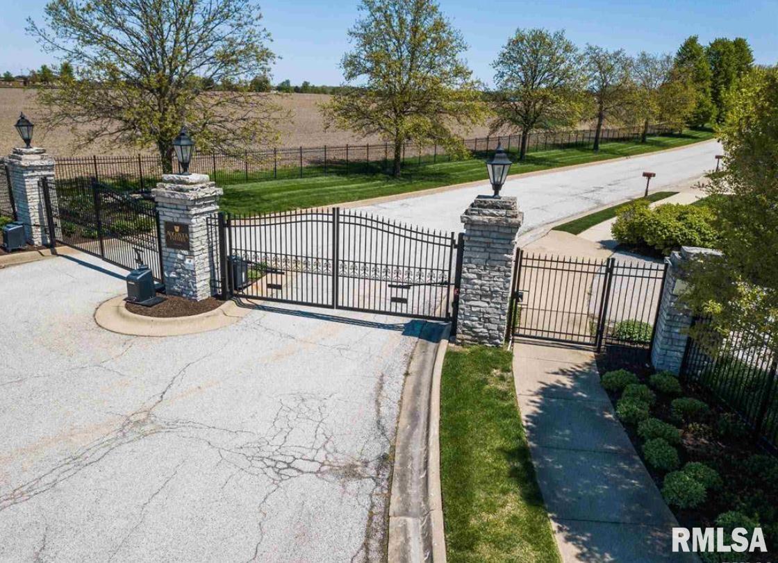 2247 W Augusta Drive, Dunlap, Illinois image 5