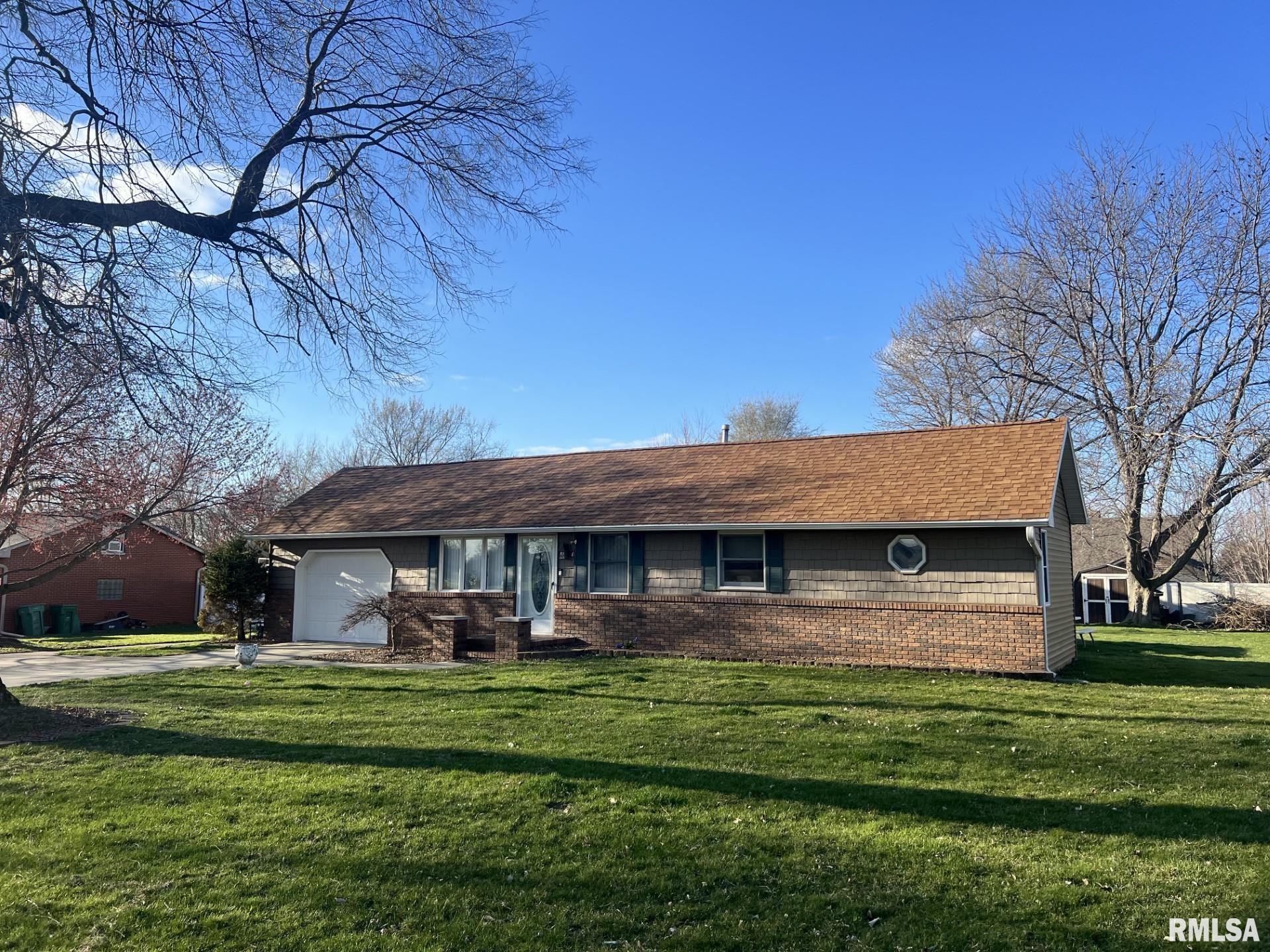 117 Chestnut Drive, East Peoria, Illinois image 3