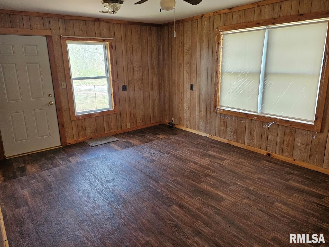13973 Halliday Road, Plainview, Illinois image 27
