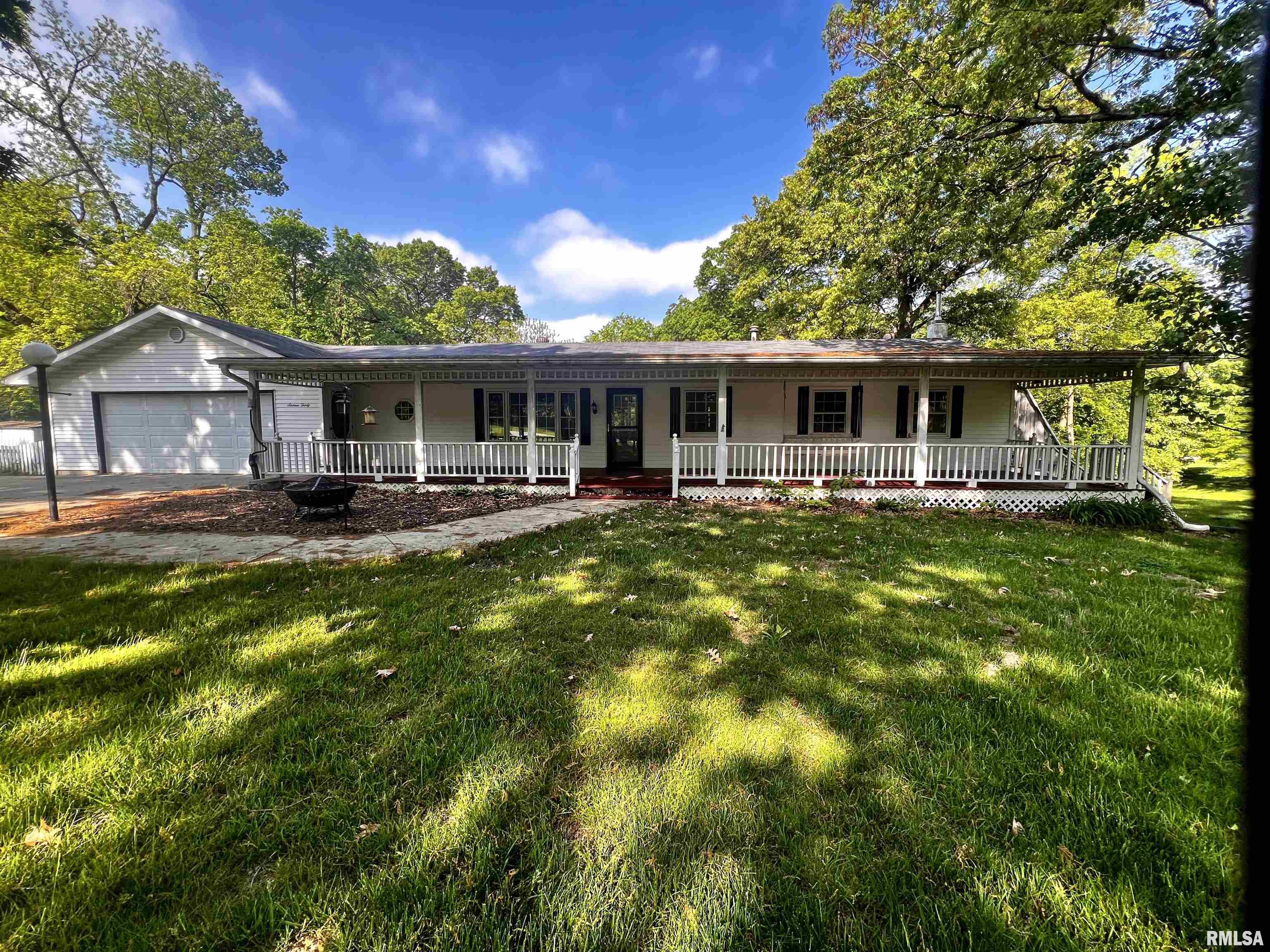 1630 Woodland Knolls Road, Metamora, Illinois image 1
