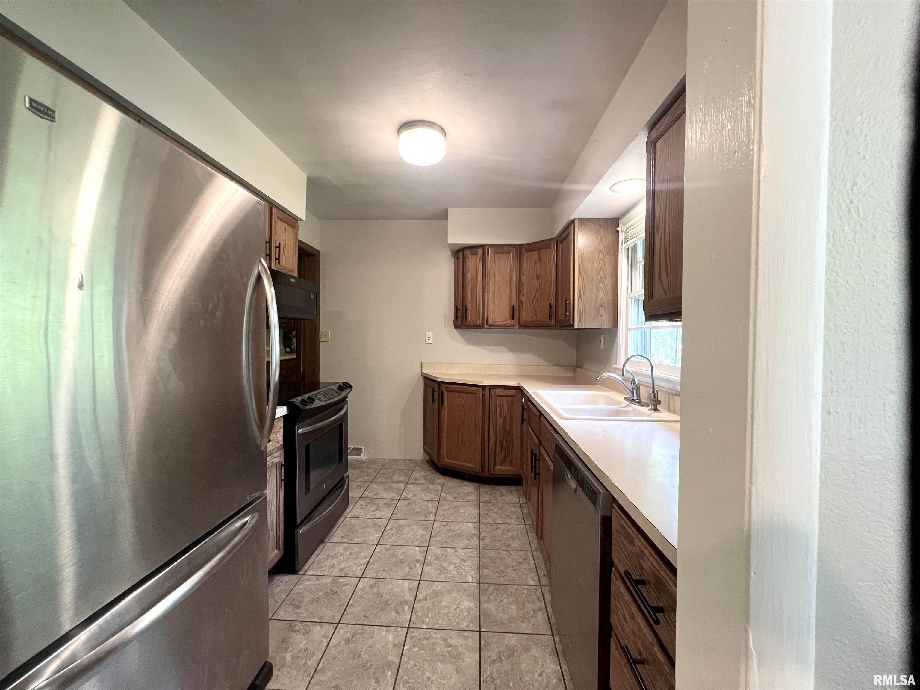 1630 Woodland Knolls Road, Metamora, Illinois image 16