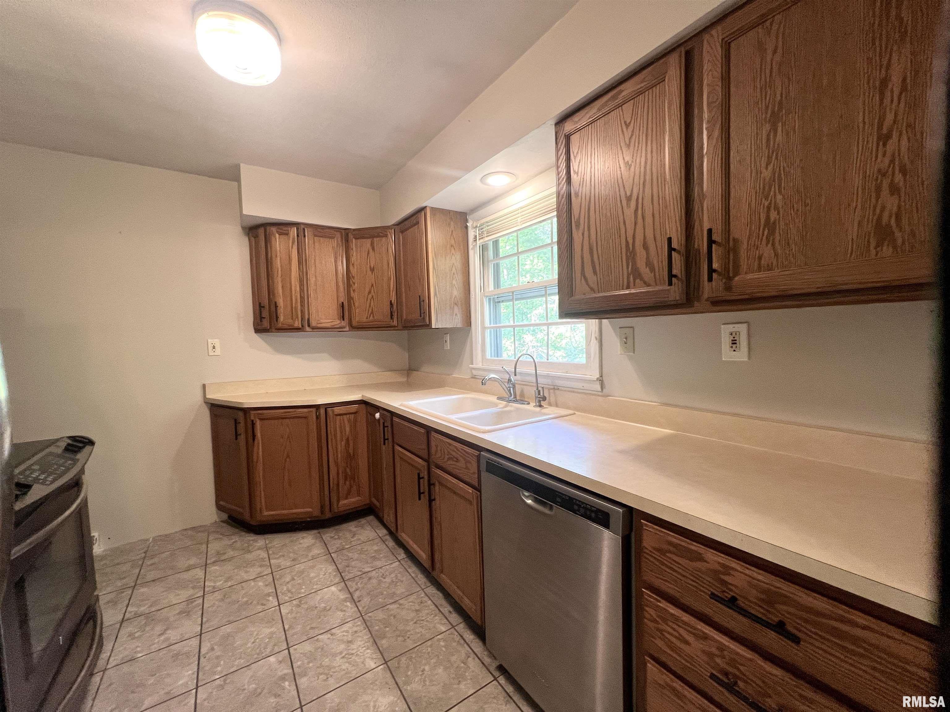 1630 Woodland Knolls Road, Metamora, Illinois image 17