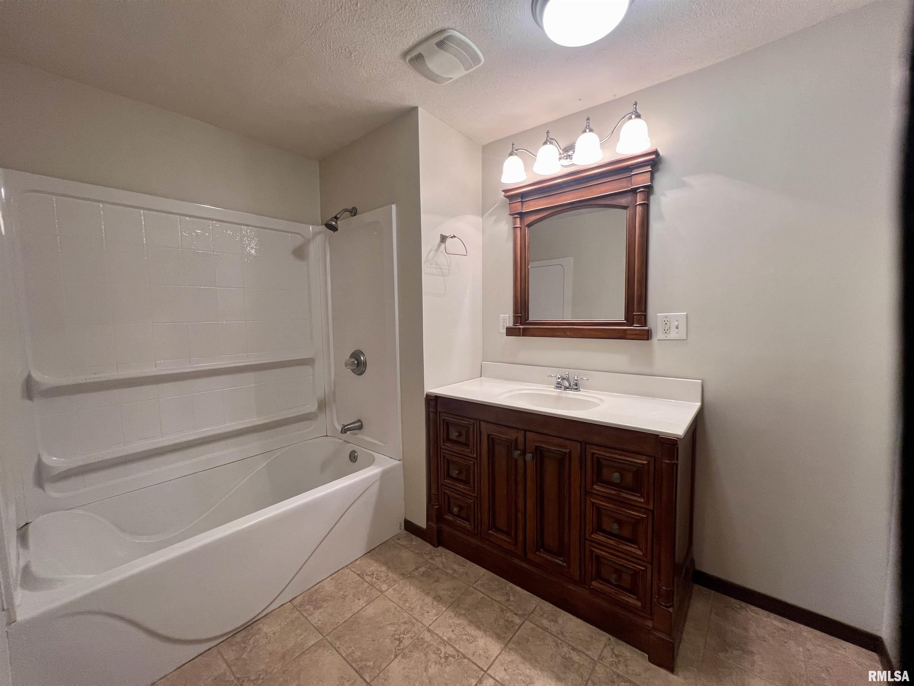 1630 Woodland Knolls Road, Metamora, Illinois image 29