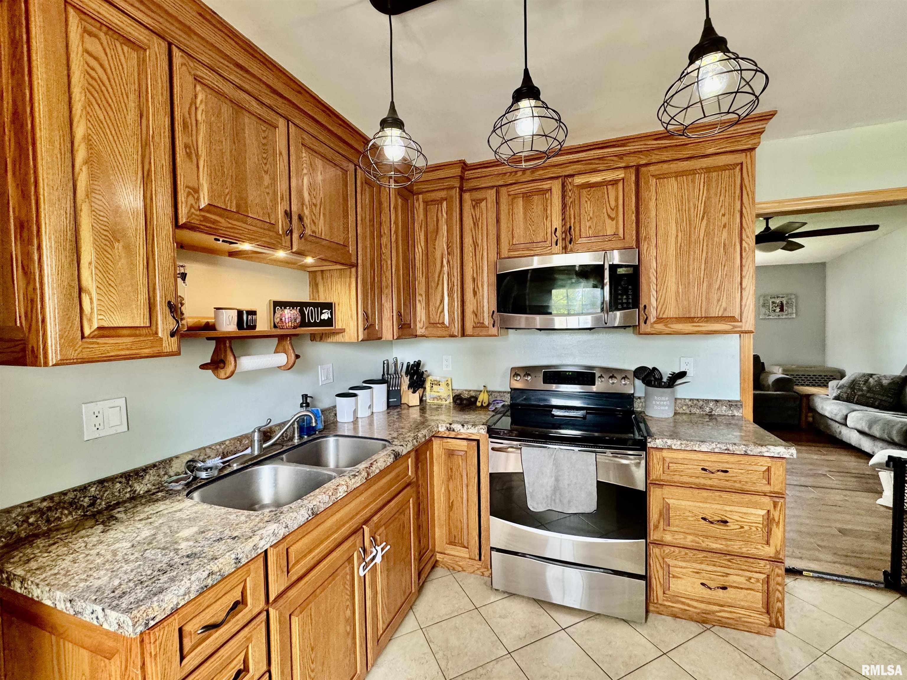 2916 E Griffiths Avenue, Springfield, Illinois image 8