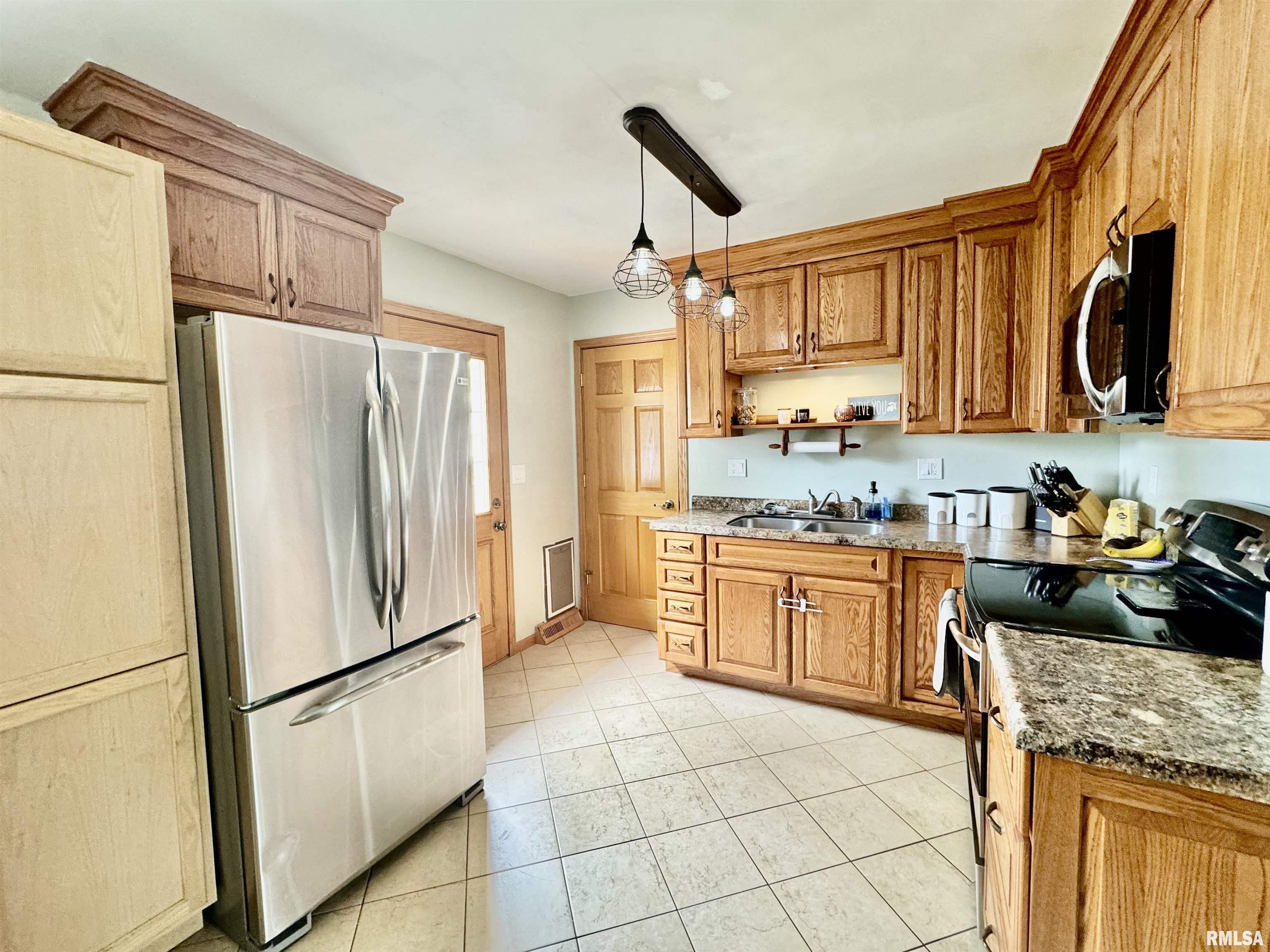 2916 E Griffiths Avenue, Springfield, Illinois image 7