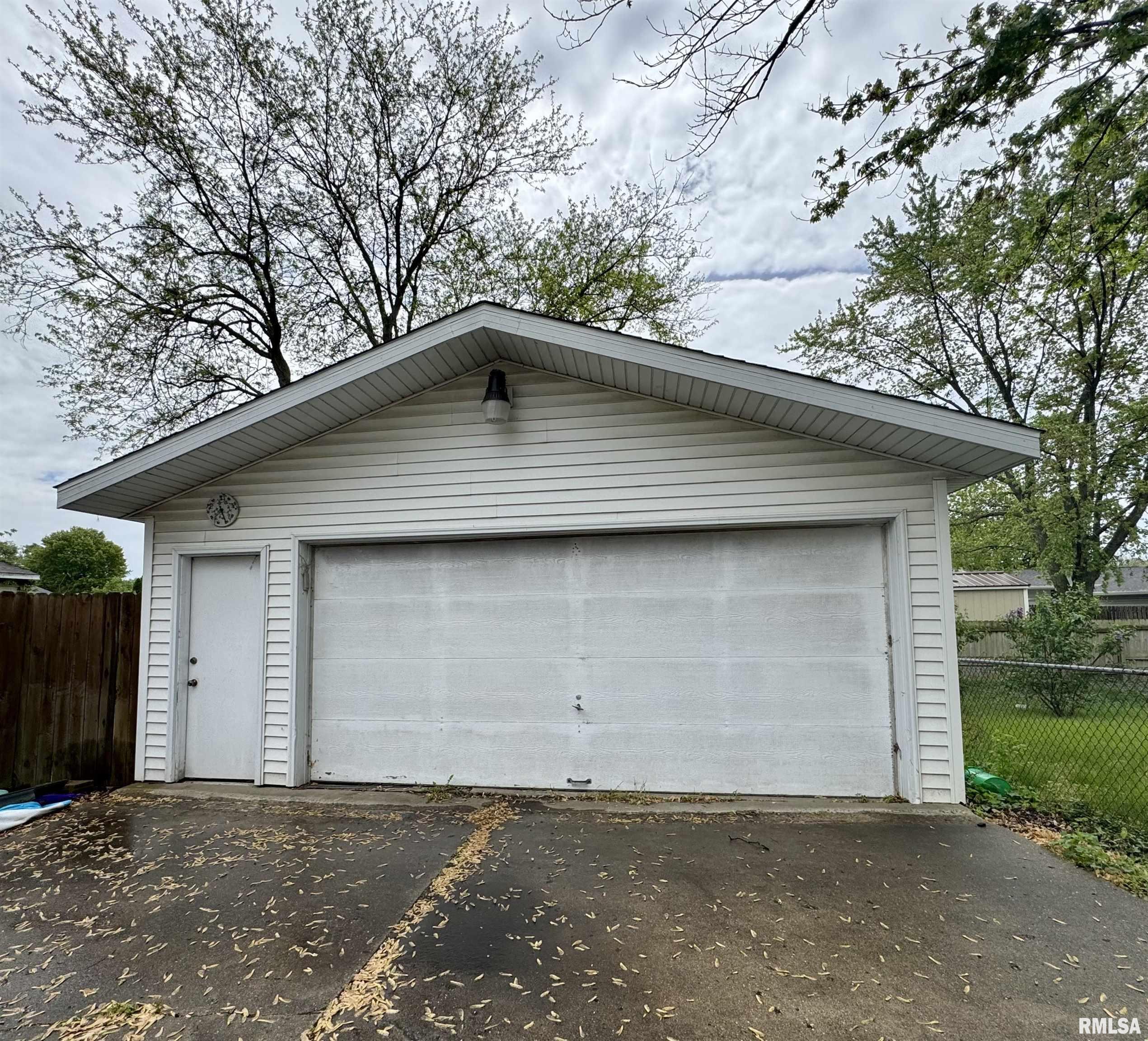 2916 E Griffiths Avenue, Springfield, Illinois image 22
