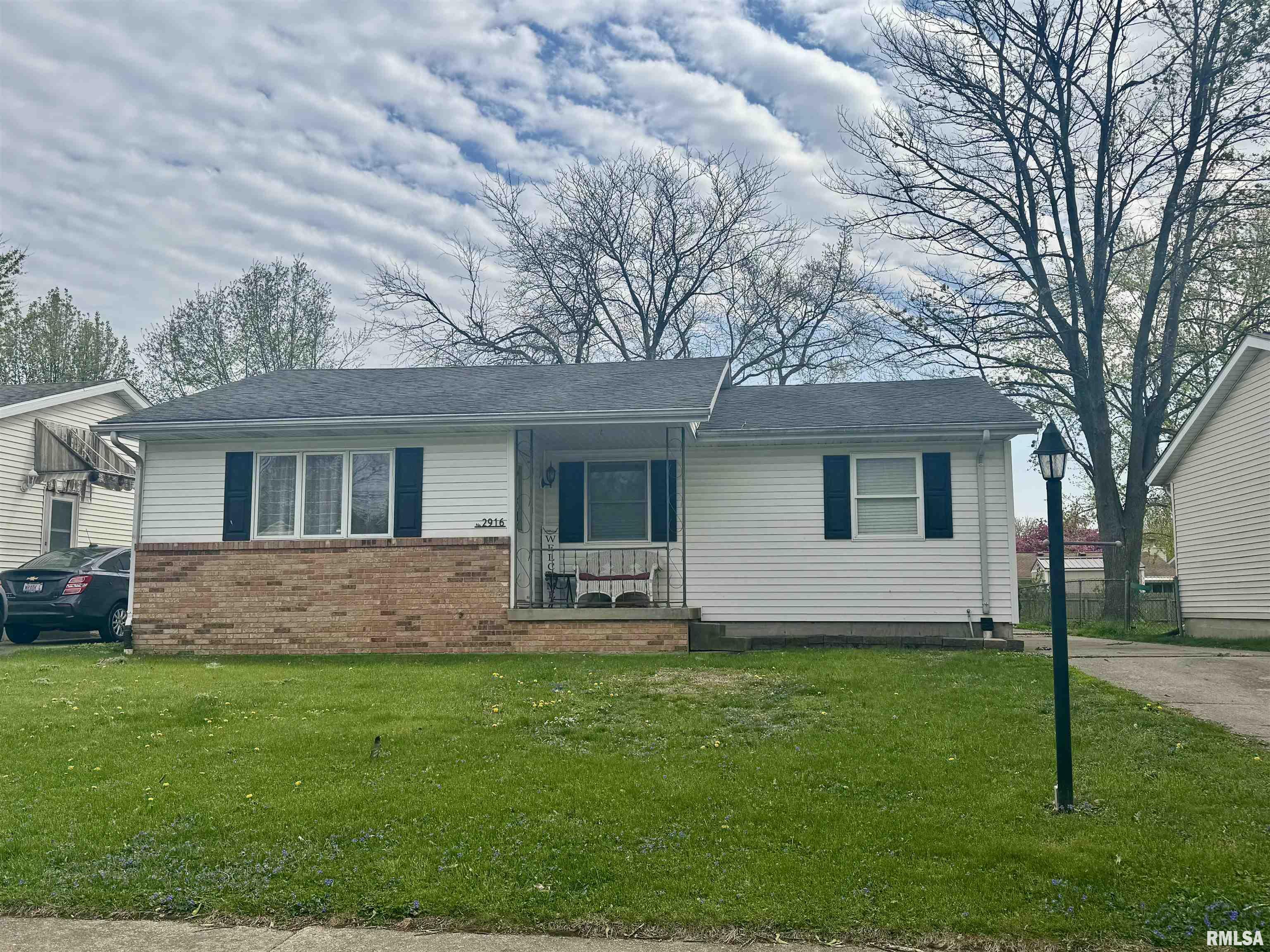2916 E Griffiths Avenue, Springfield, Illinois image 1