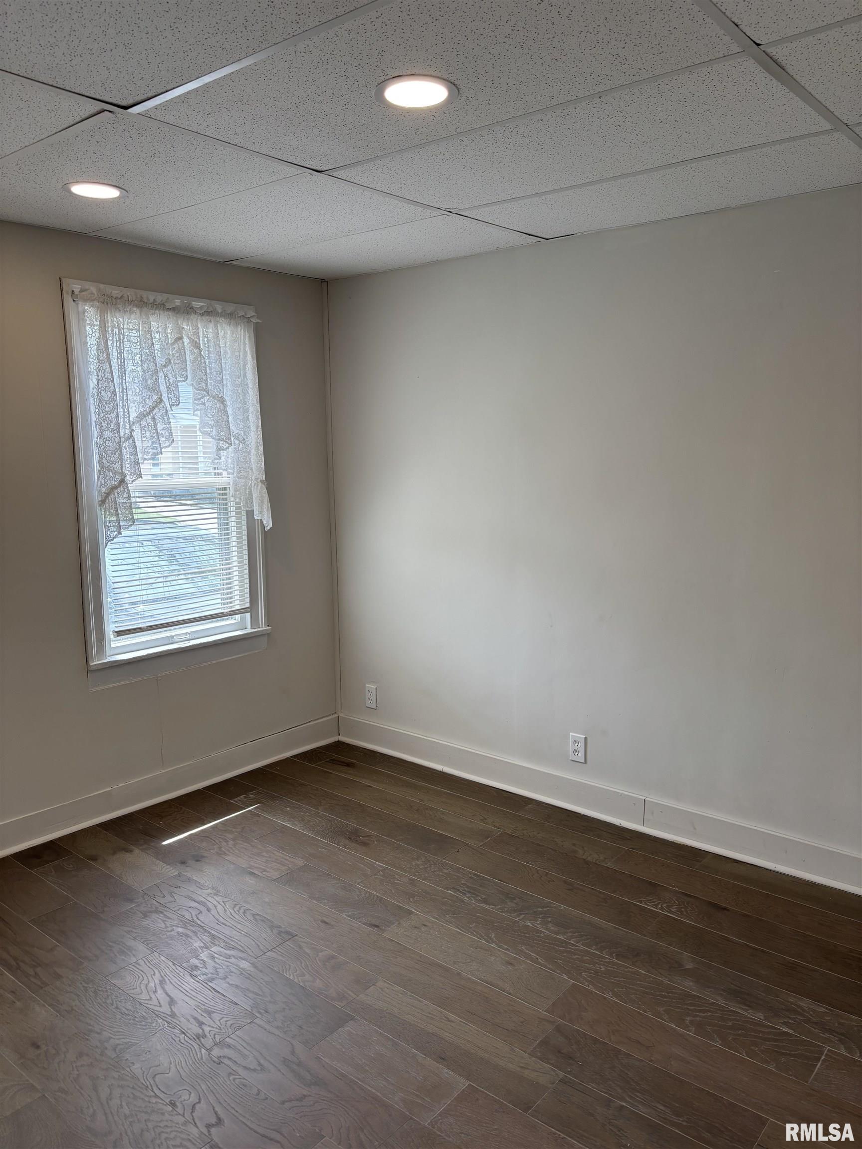 708 W Lafayette Avenue, Jacksonville, Illinois image 23