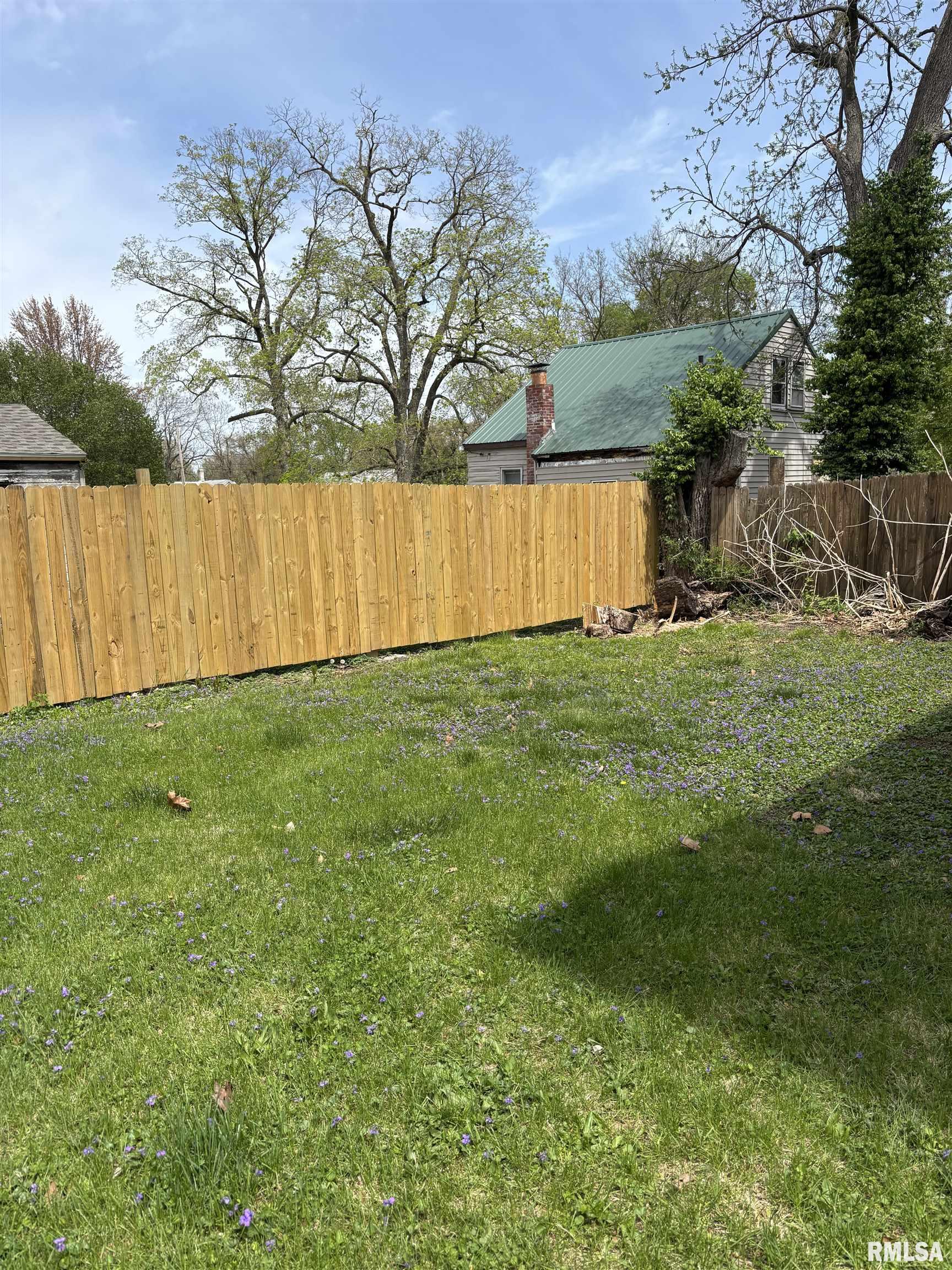 708 W Lafayette Avenue, Jacksonville, Illinois image 5