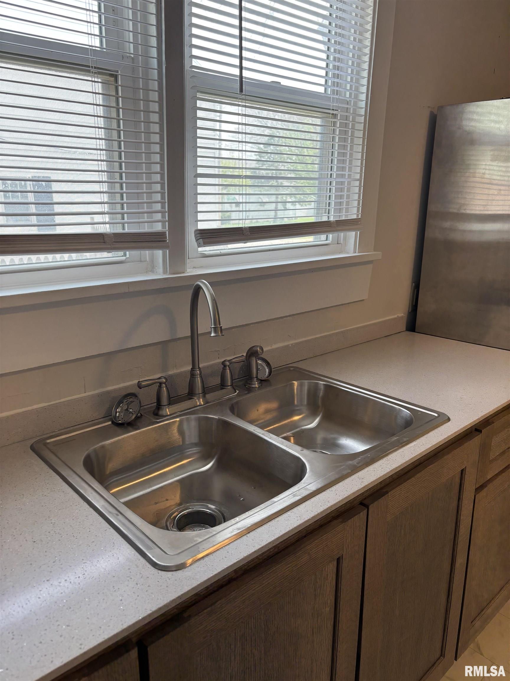 708 W Lafayette Avenue, Jacksonville, Illinois image 15