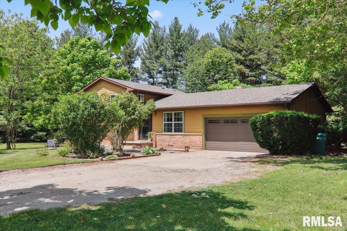 2036 W Saint Louis Bridge Road, Decatur, Illinois image 2