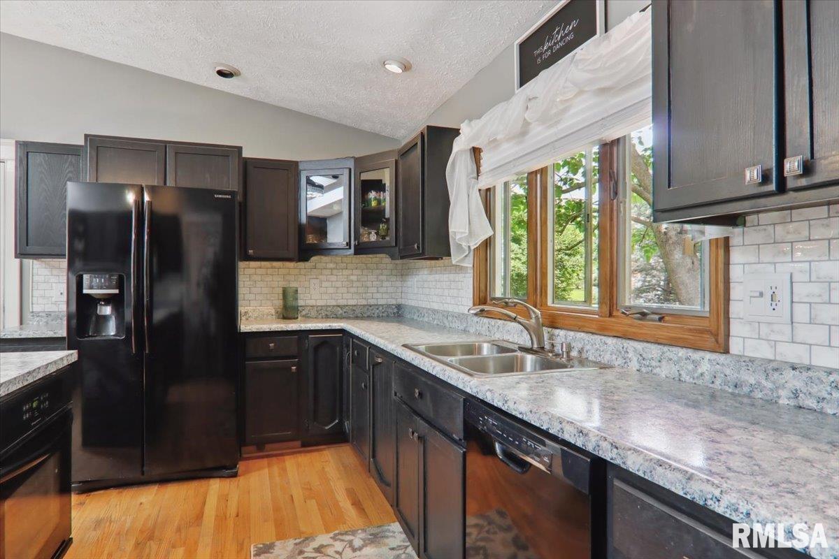 2036 W Saint Louis Bridge Road, Decatur, Illinois image 10