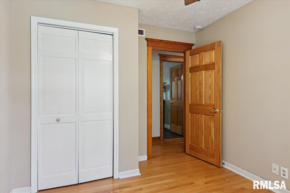 2036 W Saint Louis Bridge Road, Decatur, Illinois image 17