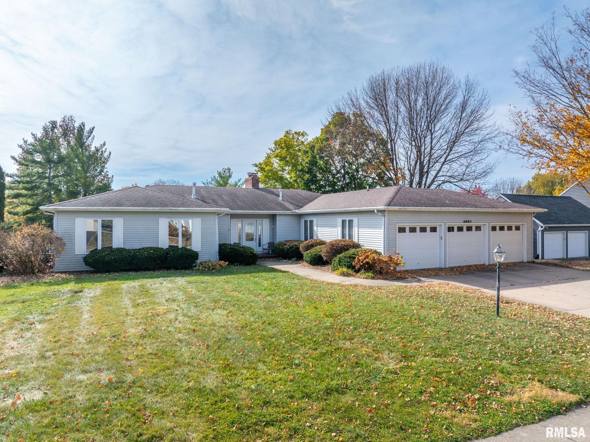 4807 Torrey Pines Court, Davenport, Iowa image 1