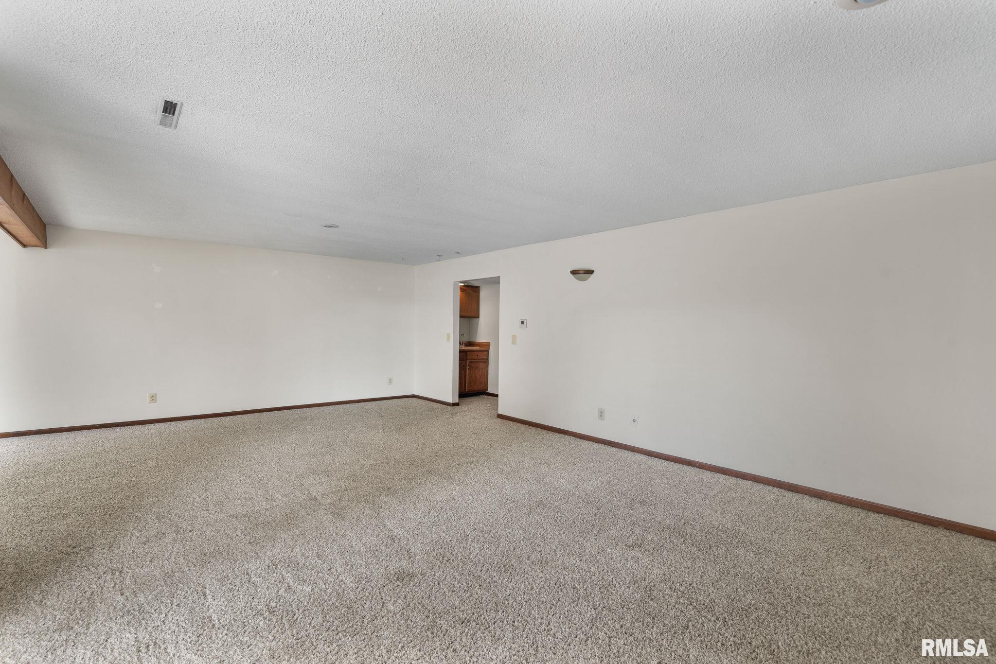 4807 Torrey Pines Court, Davenport, Iowa image 34