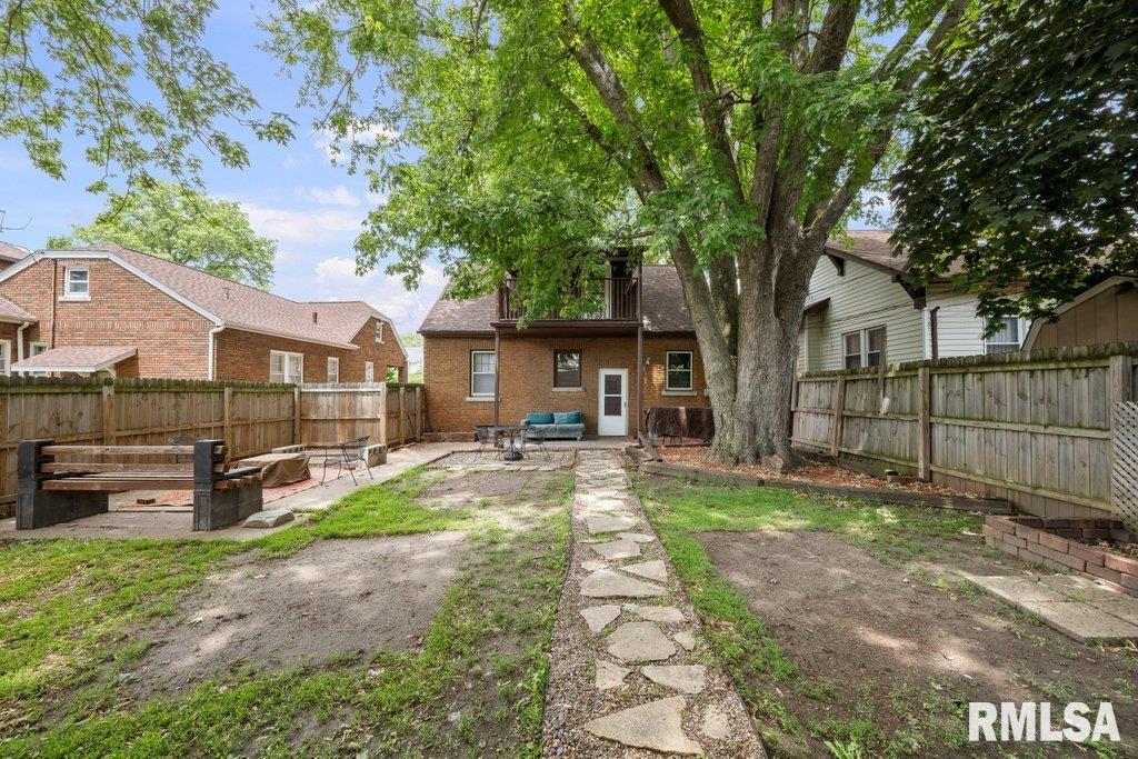 2446 16th Avenue, Moline, Illinois image 31